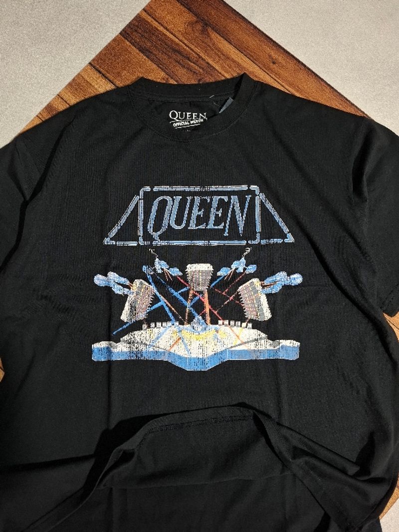 Kaos Queen, foto 2