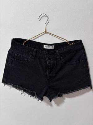 Pull and Bear