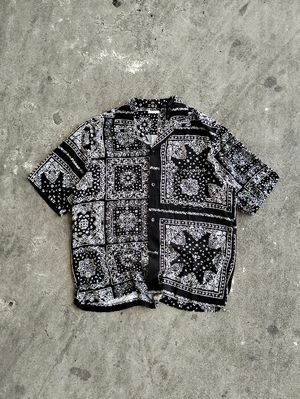 GU PAISLEY SHIRT SIZE L