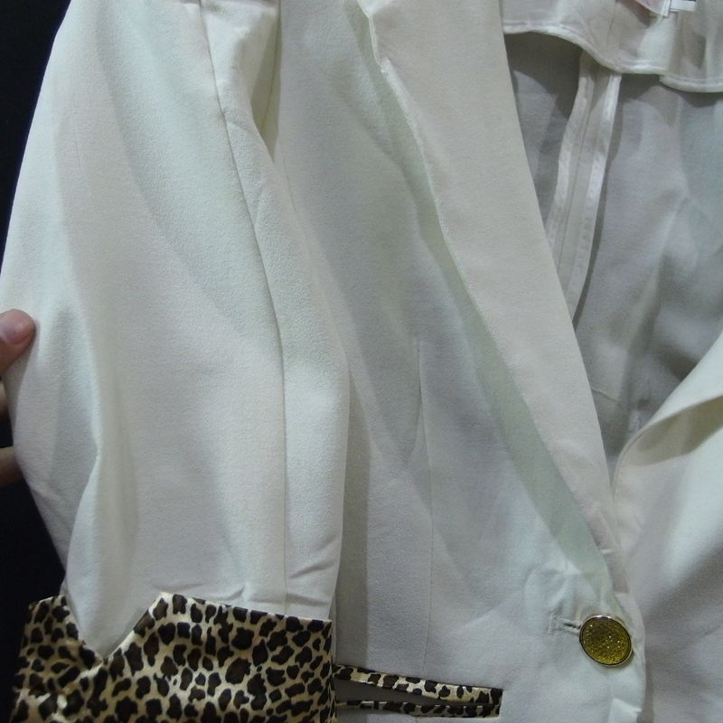 DF157 SIZE S PUTIHTULANG BLAZER SEMI FORMAL, foto 4