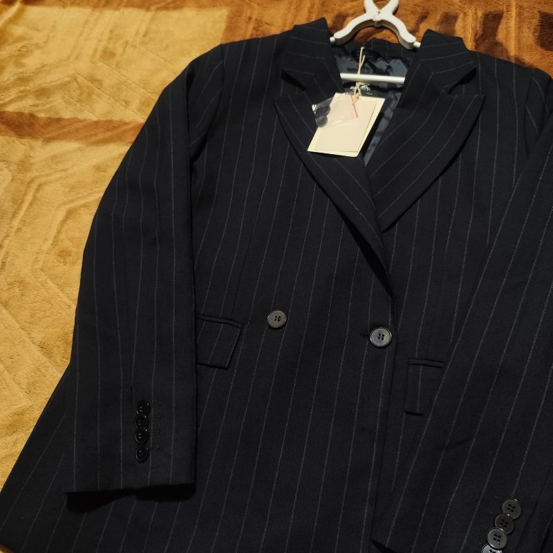 Pull & Bear Luxury Blazer Wanita black gray, foto 2
