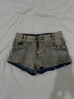 hot pants