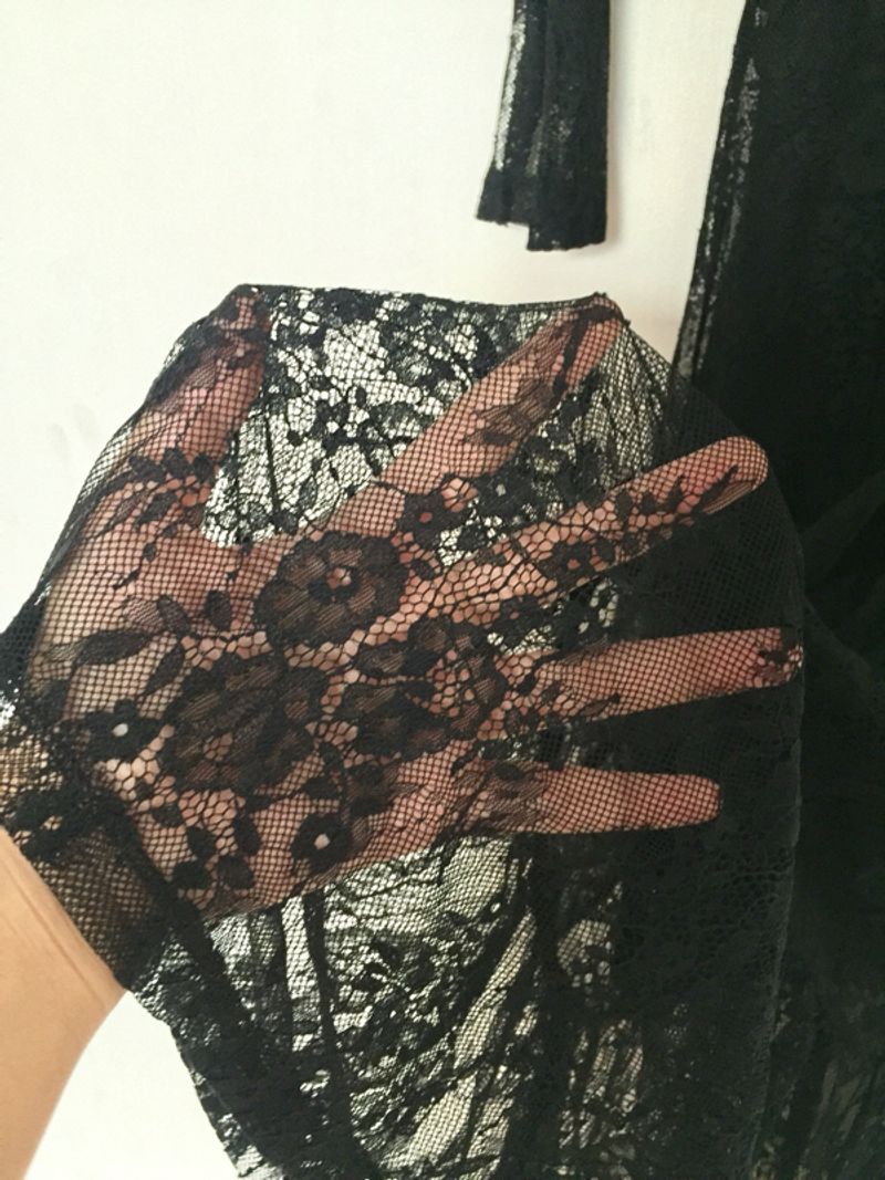 Lace Black Dress, foto 2