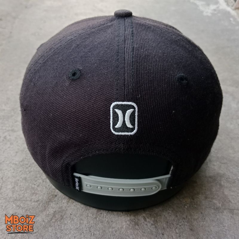 Topi Hurley, foto 4