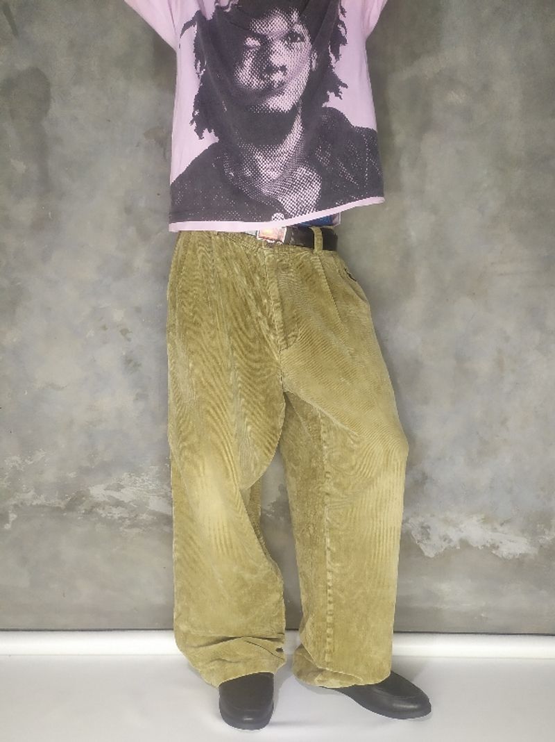 SOLD OUT, foto 2