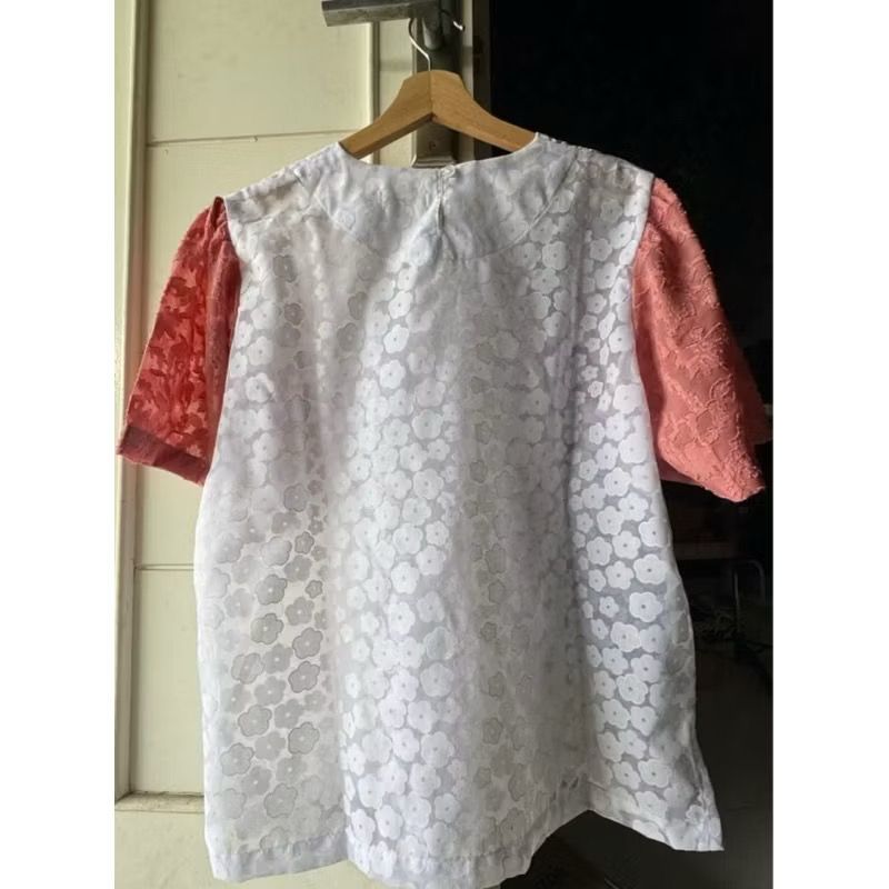 Flowery Pink Whitty Shirts, foto 3
