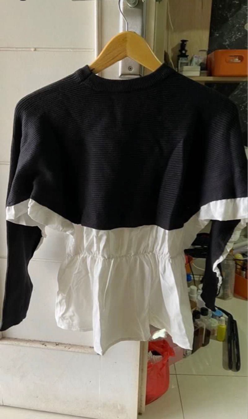 B&W Blouse, foto 2