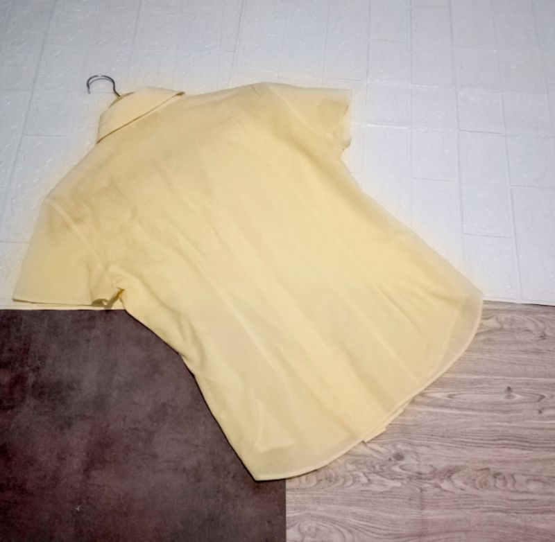 Kemeja Kuning Tangan Pendek, foto 3