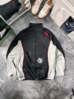 Nike Y2K windbreaker jacket