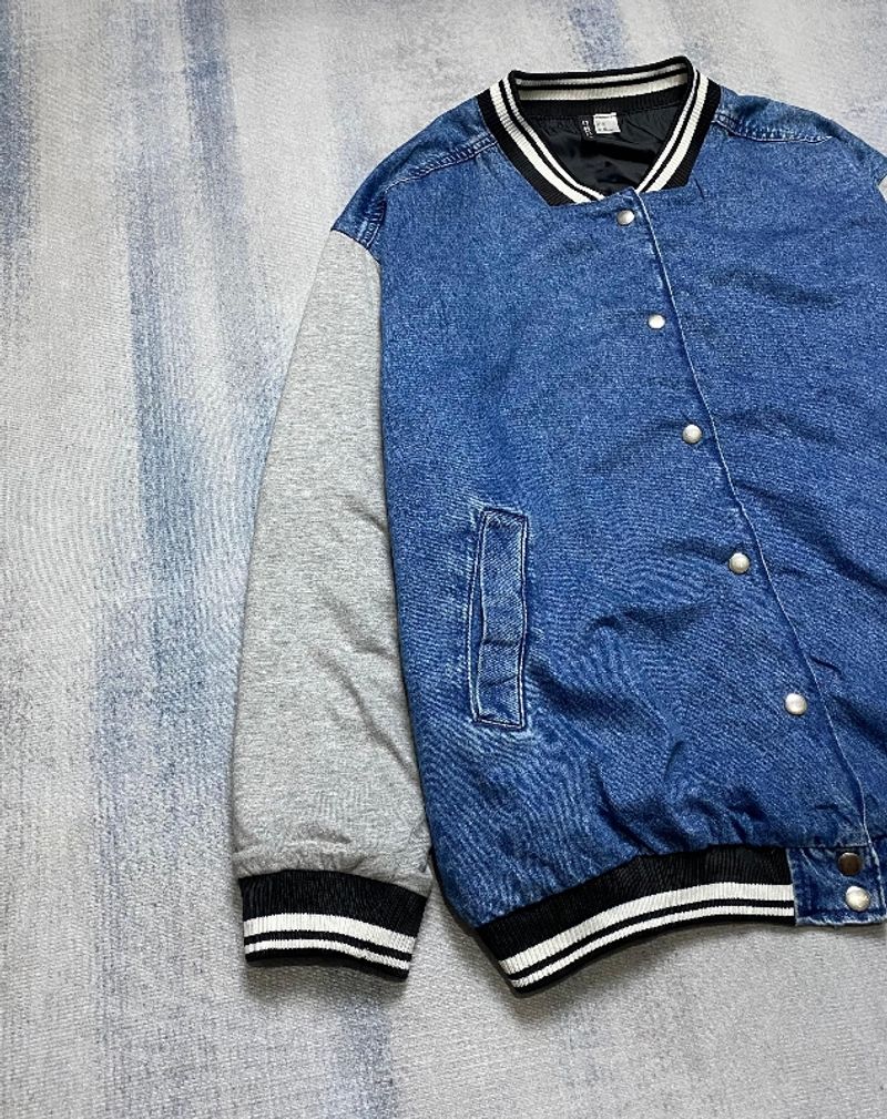 H&M Oversized Baseball Jacket, foto 5