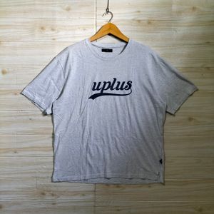 1121. T shirt Kaos UPLUS