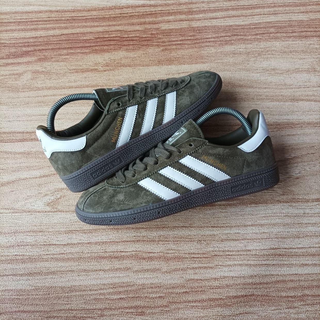 Adidas Indie Casual Sneakers Pria white green