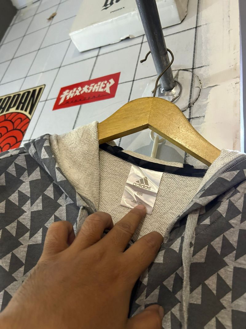 Streetwear Adidas Original, foto 3