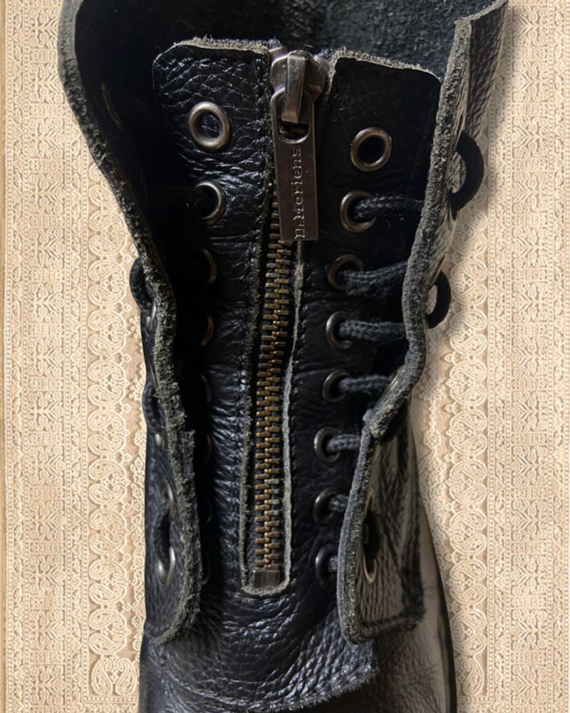 Dr. Martens Sinclair Milled Nappa Platform Boots, foto 5