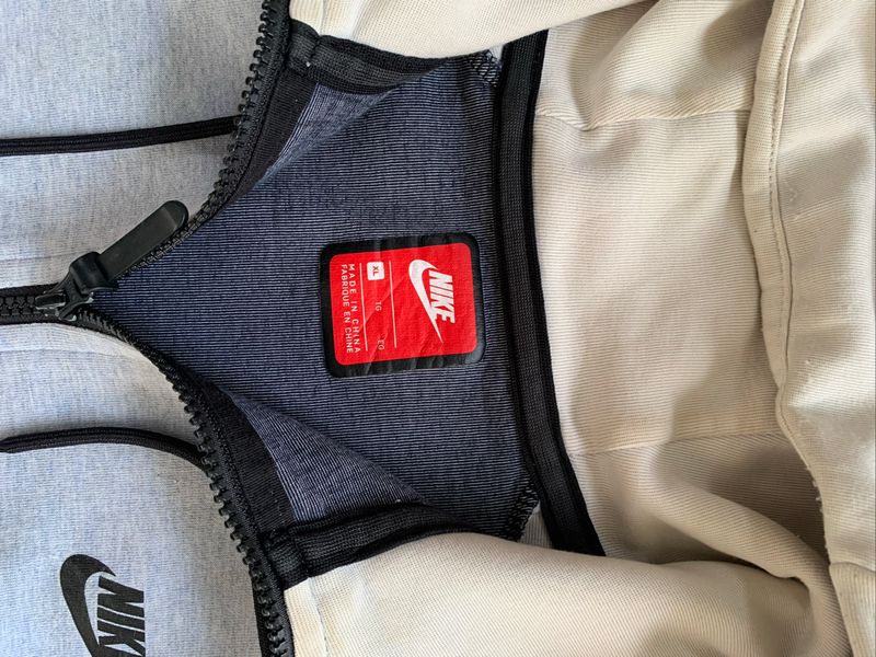 Nike tech 3 colors rare, foto 2