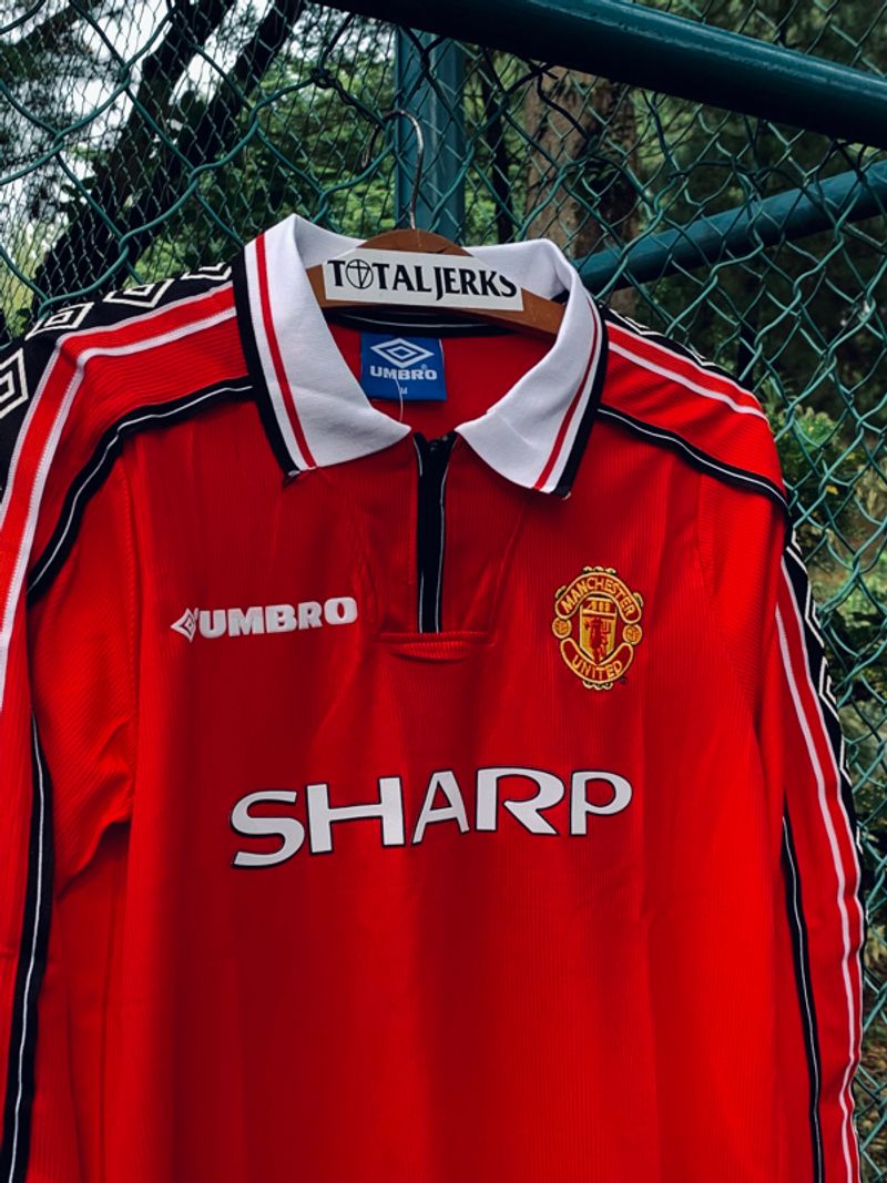 LS Manchester United Home 98/99, foto 3
