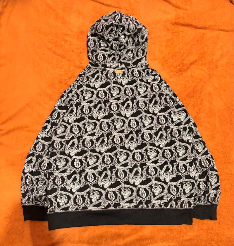 Cross colour chains skull all over print zip hoodie, foto 3
