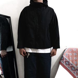 UNIQLO MOUNTAIN JACKET