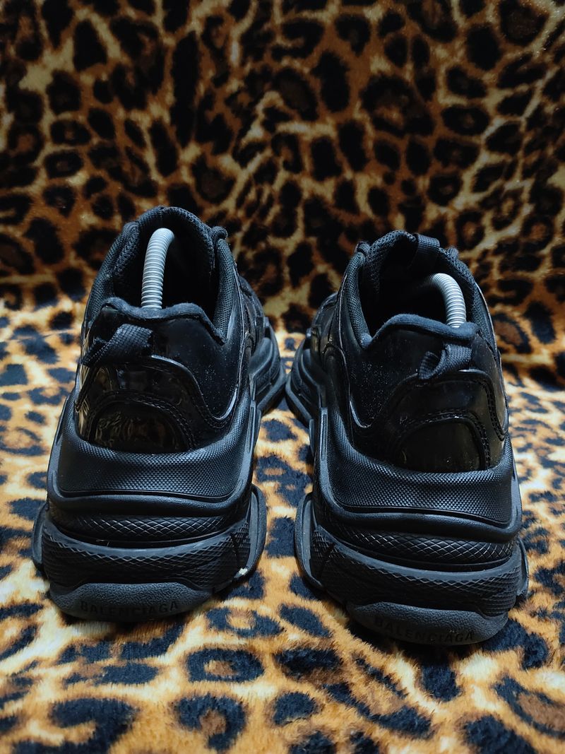 Sepatu Balenciaga triple s, foto 5