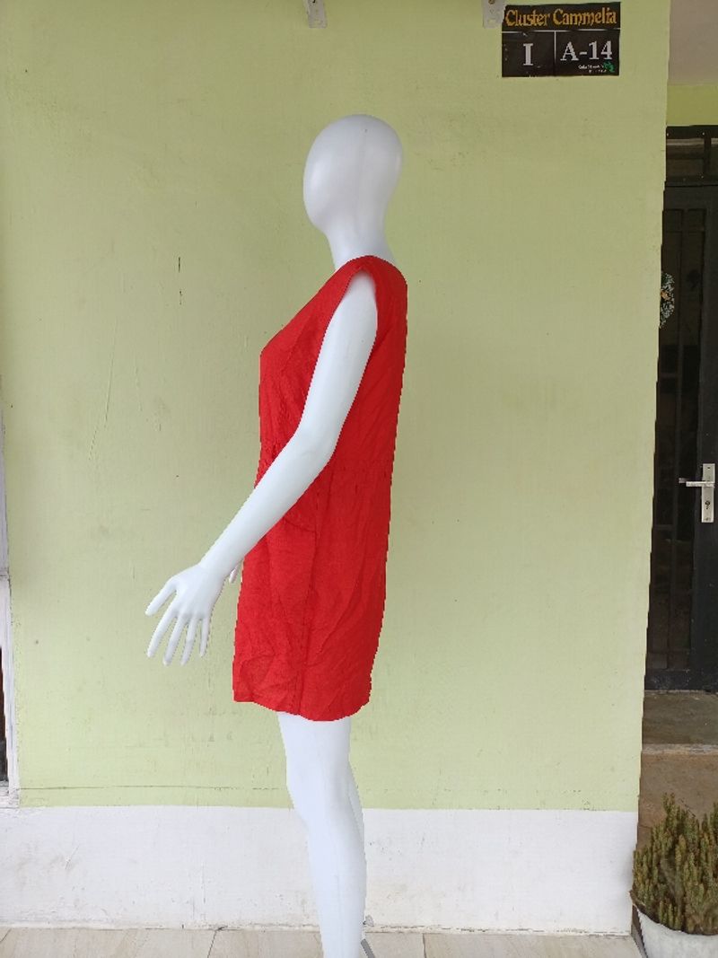 DRESS MINI MERAH LEHER V, foto 2