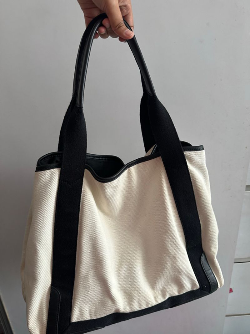 Balenciaga Cabas Kanvas, foto 2