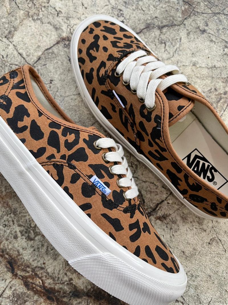 VANS AUTHENTIC 44 DX LEOPARD, foto 2