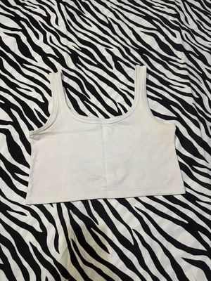 no brand tank top