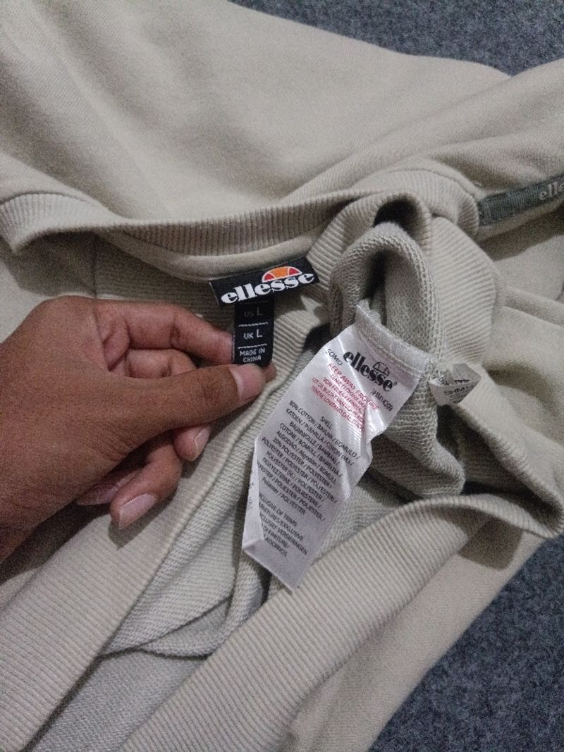 Ellesse tapped center, foto 4