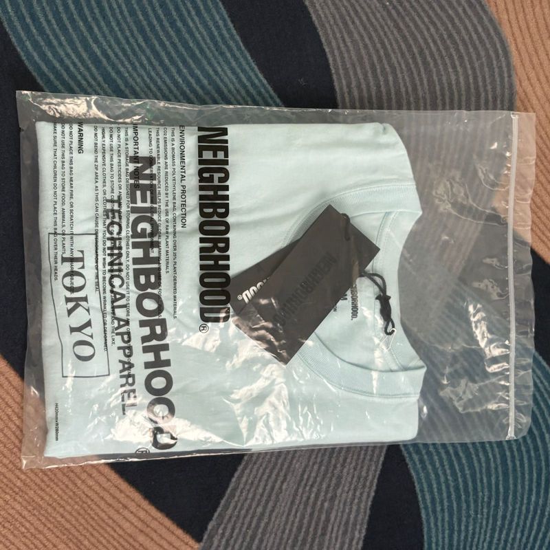 Tshirt Neighborhood size M new, foto 4