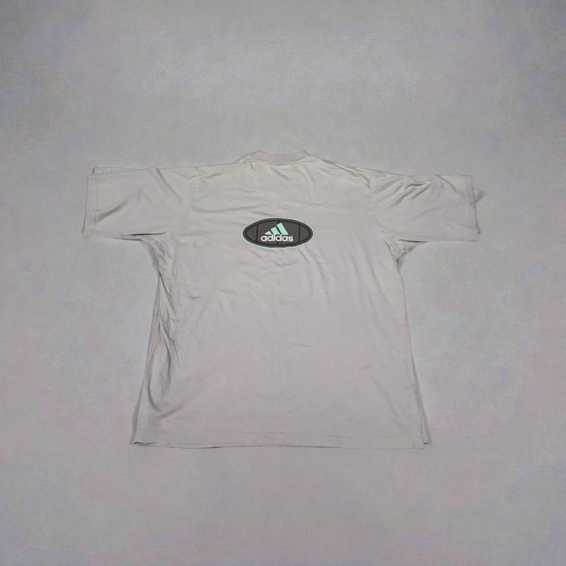 Kaos Vintage Adidas, foto 2