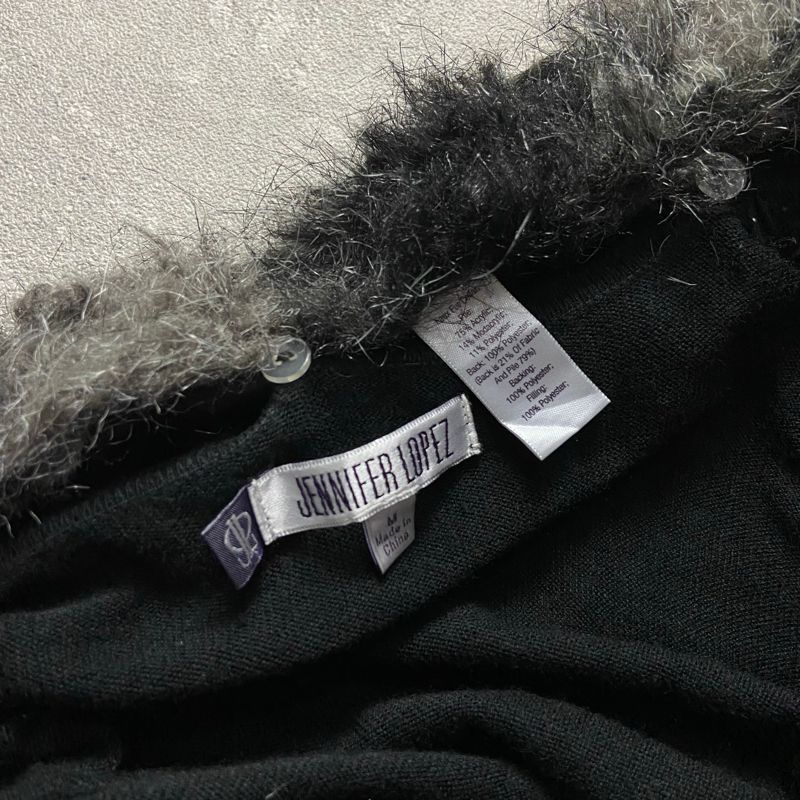Jennifer Lopez  FUR cardigan 2000an, foto 7