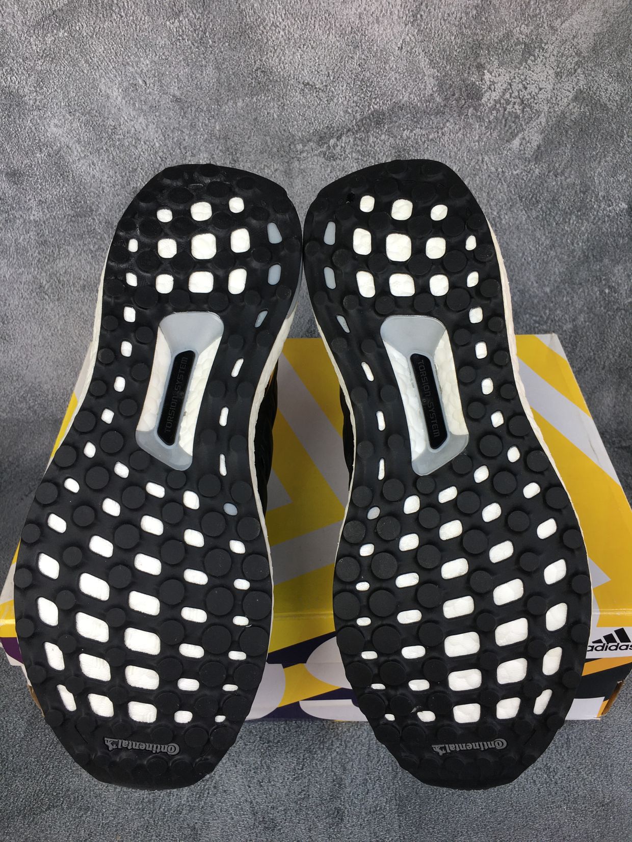 Adidas Sneakers Pria gold black, foto 6