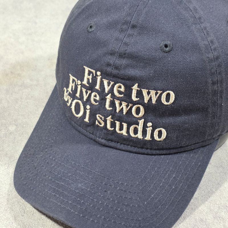 TOPI FIVE TWO FIVE TWO BY OI STUDIO NEW ERA X 5252 OIOI, foto 2