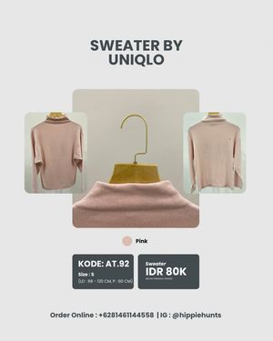 Sweater by Uniqlo 🌸