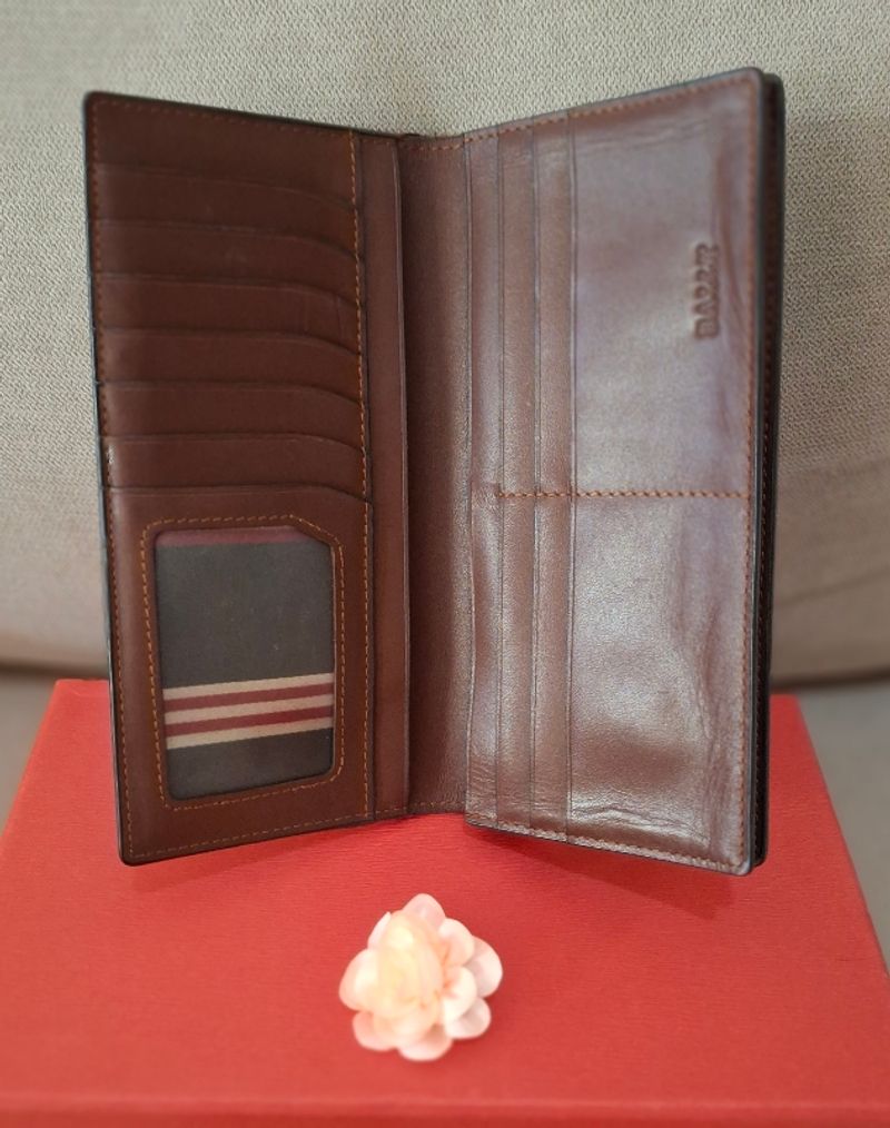 2 Dompet Branded Original, foto 2