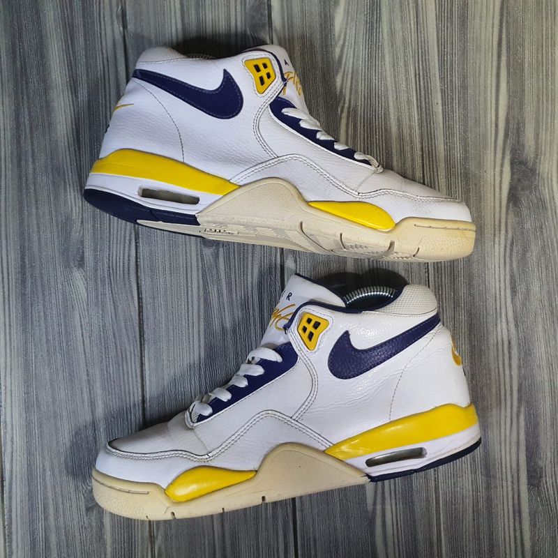 Sepatu Basket Nike Air Flight Legacy, foto 5