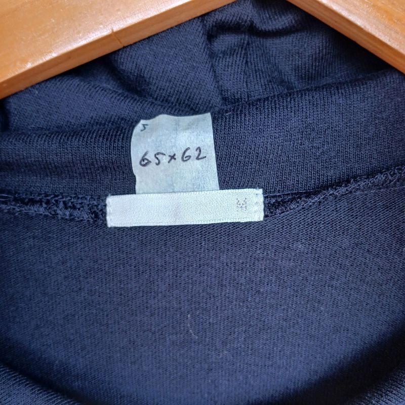 Hoodie GU Lengan Pendek, foto 3