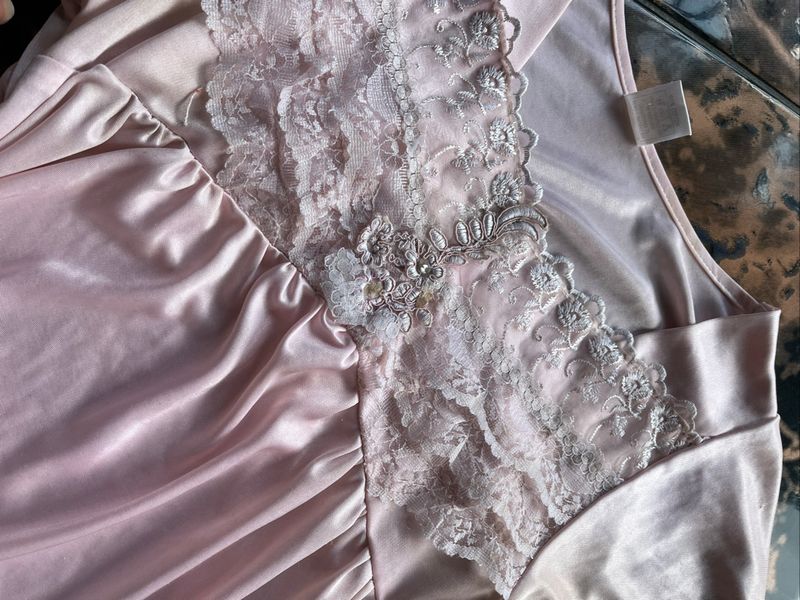 soft pink satin lace nightgown, foto 2