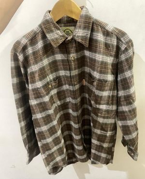 Kemeja Flannel Brown