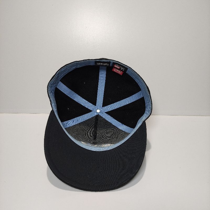 Topi fitted ecko y2k, foto 4
