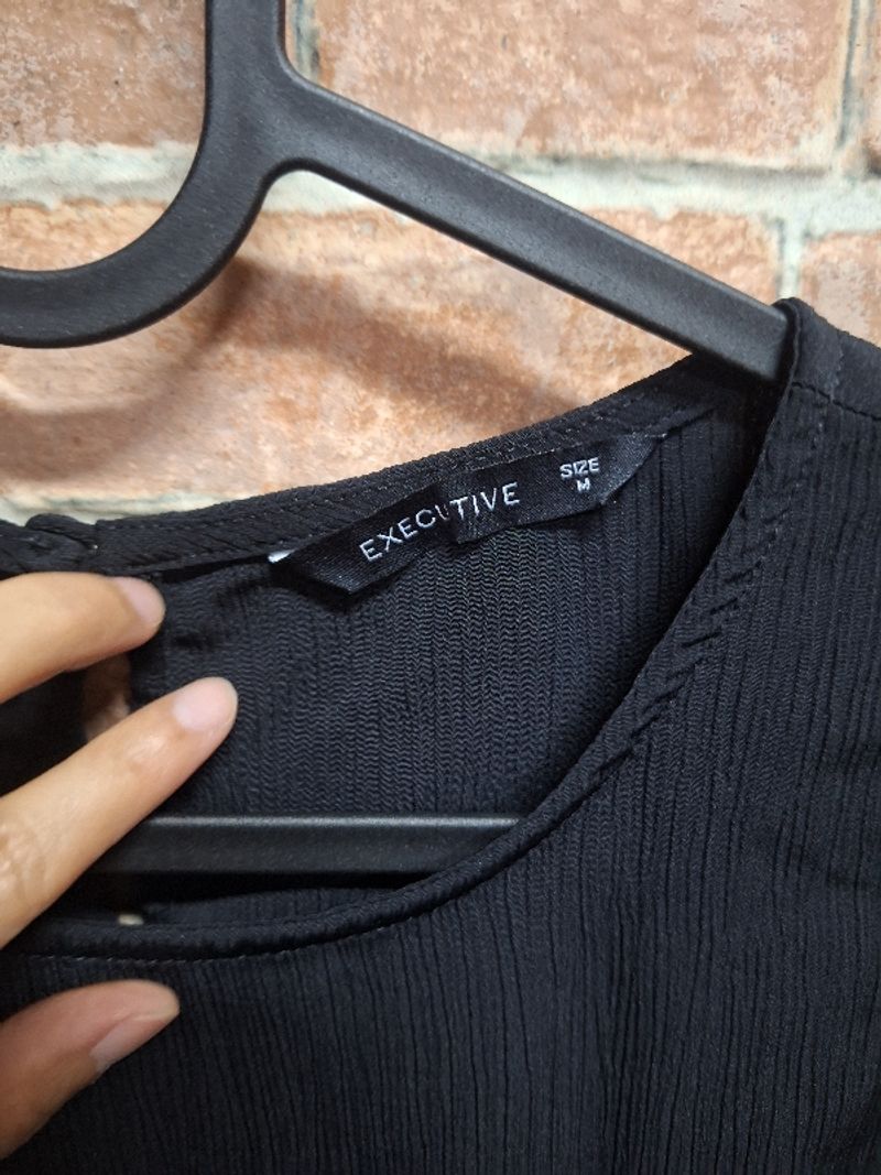 Blouse hitam kutung, foto 3