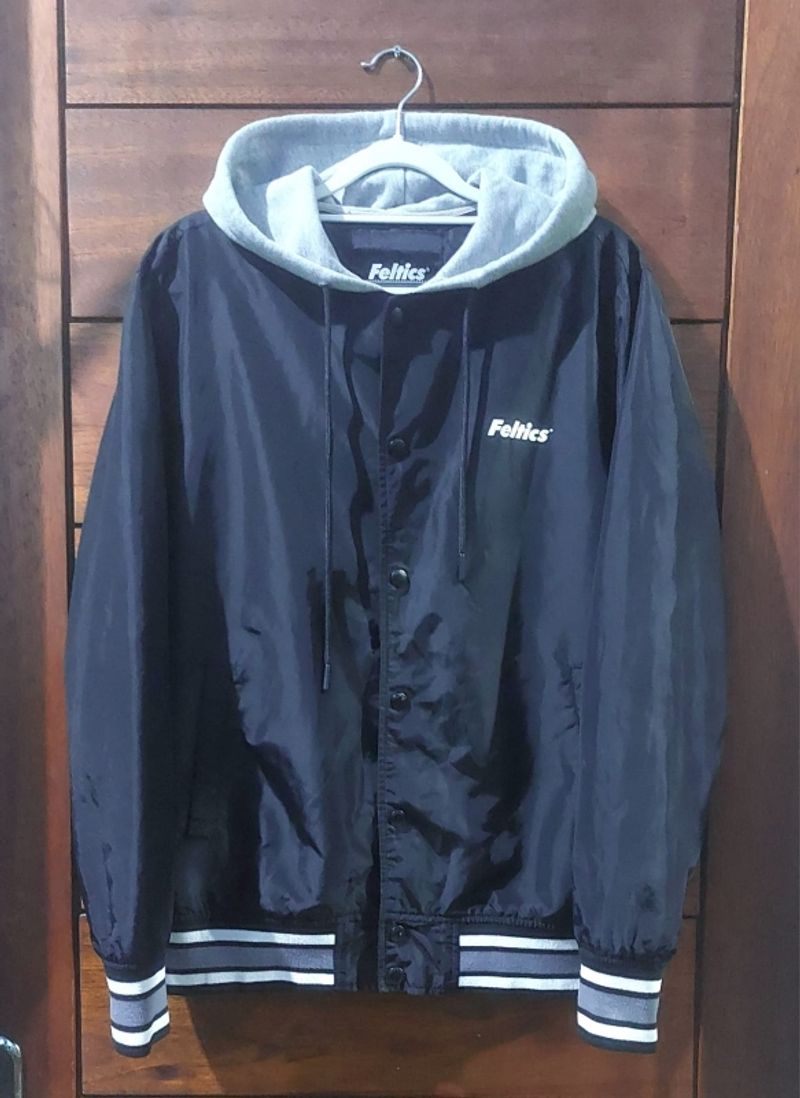 Varsity Hoodie Feltics Big Logo, foto 2