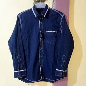 Casual T-shirt Pria navy