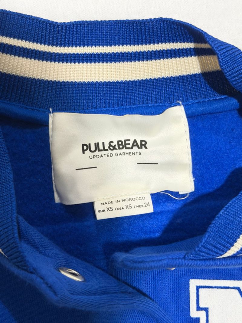 PULL&BEAR Varsity Jacket NYC Blue Cropped, foto 2