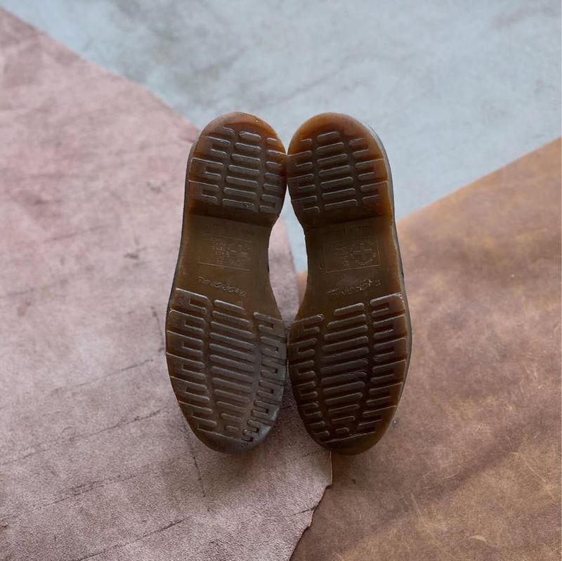 Docmart 1461 low black smooth MIE, foto 4