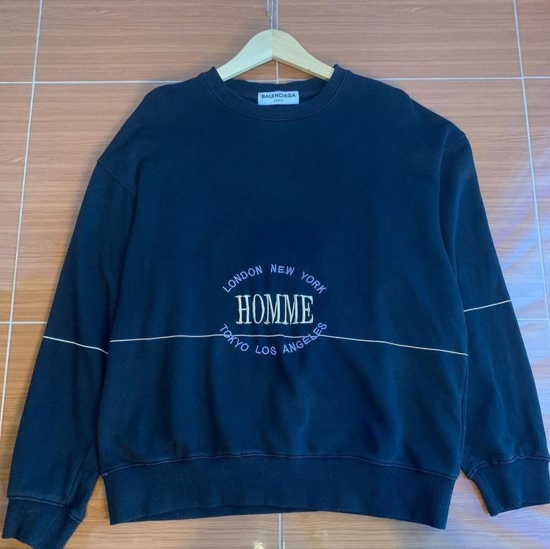 Balenciaga Luxury Sweater Pria white black gray Preloved