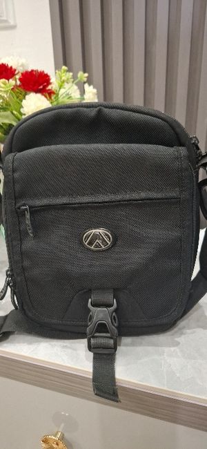 Eiger Tas Sandang kecil