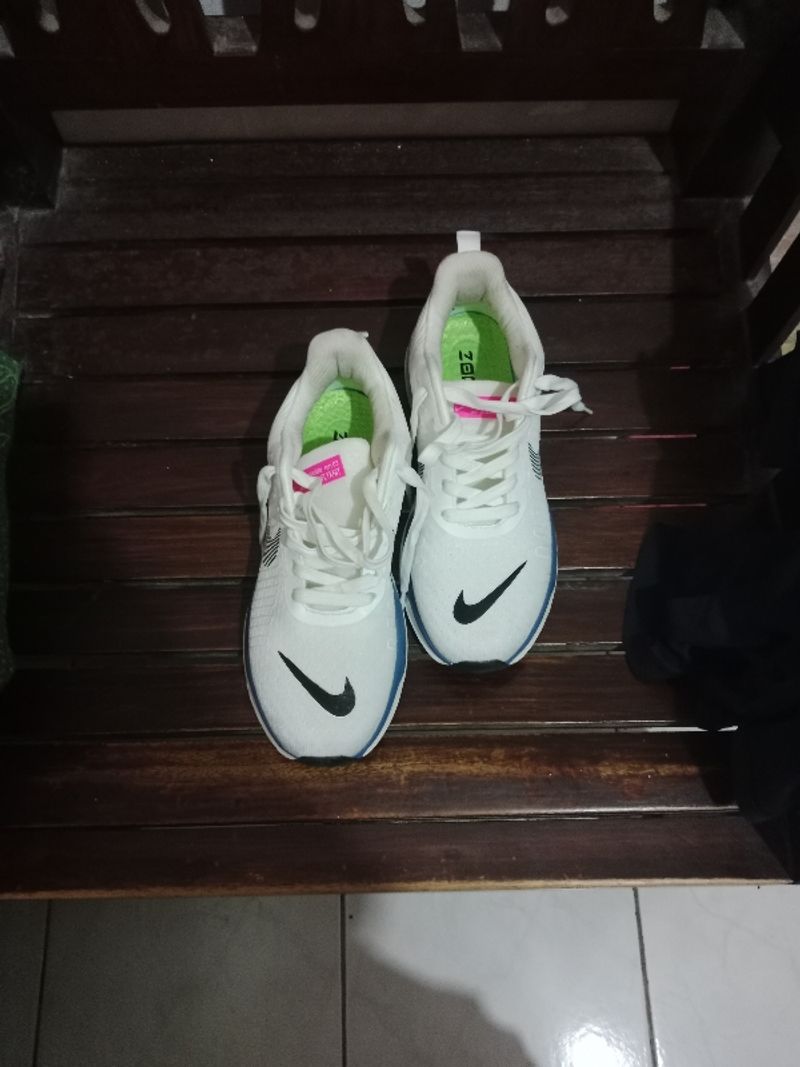 nike air zoomx invincible run flyknit 2, foto 4