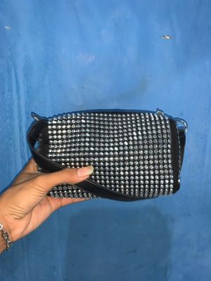 Tas kecil wanita