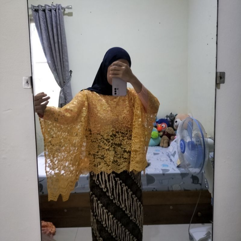 [PRELOVED] Kebaya Cape Set, foto 2